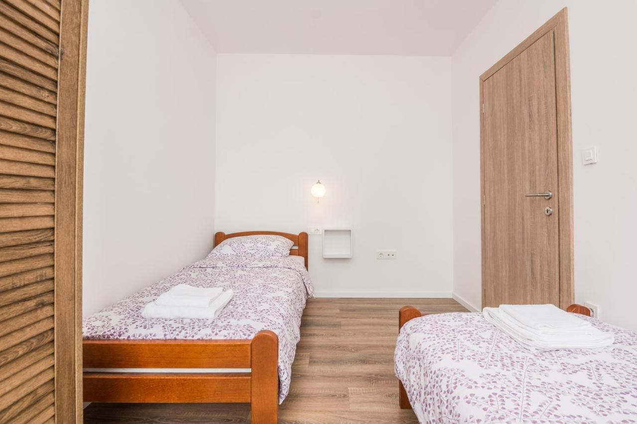 Zilip Apartments Vir Εξωτερικό φωτογραφία