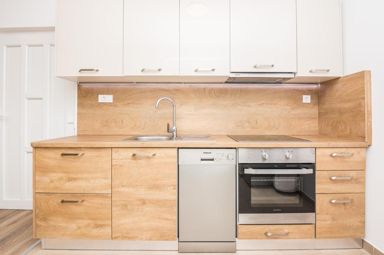 Zilip Apartments Vir Εξωτερικό φωτογραφία