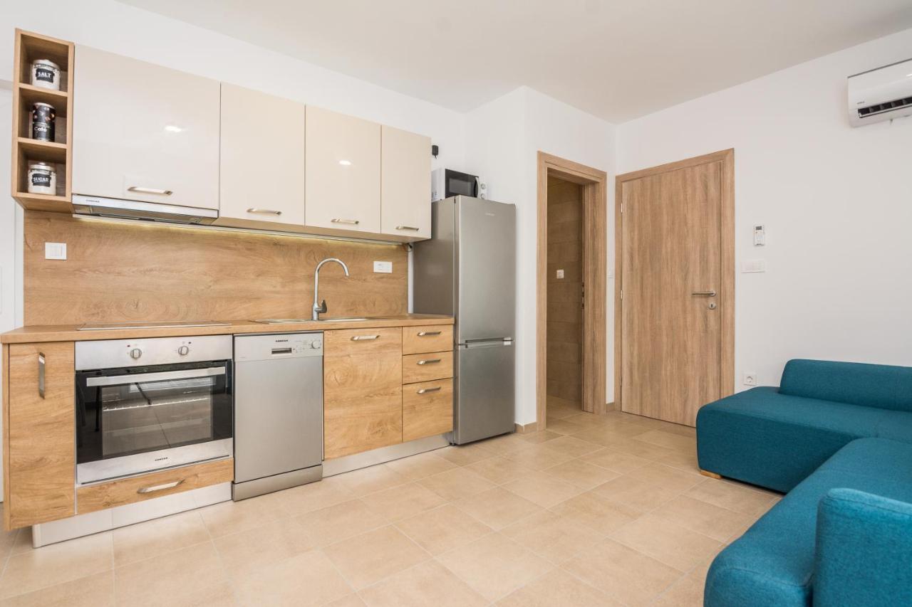 Zilip Apartments Vir Εξωτερικό φωτογραφία