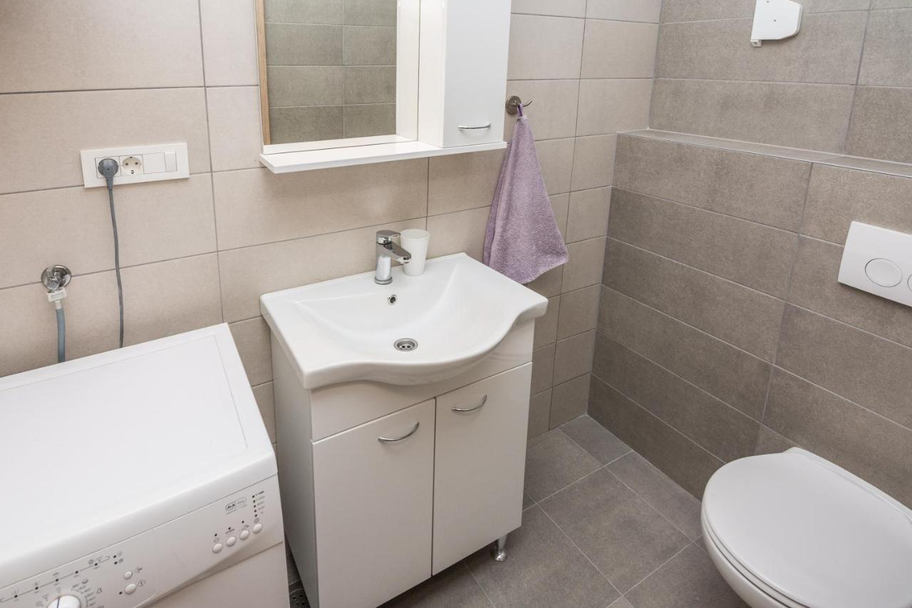 Zilip Apartments Vir Εξωτερικό φωτογραφία
