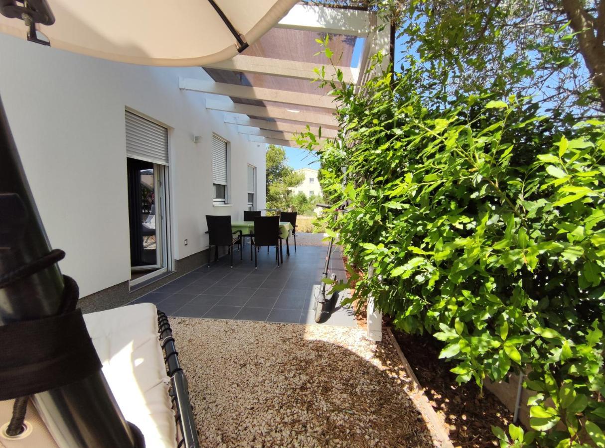 Zilip Apartments Vir Εξωτερικό φωτογραφία