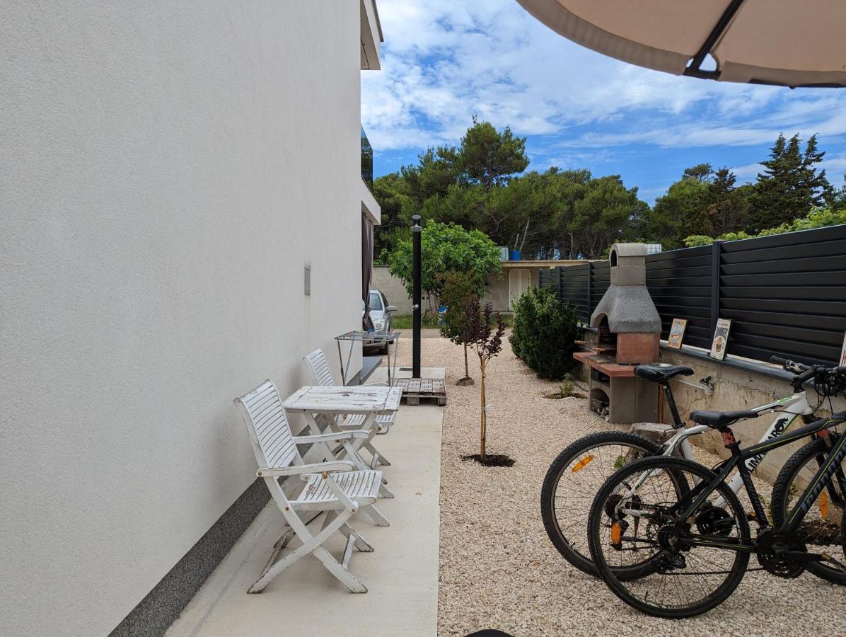 Zilip Apartments Vir Εξωτερικό φωτογραφία